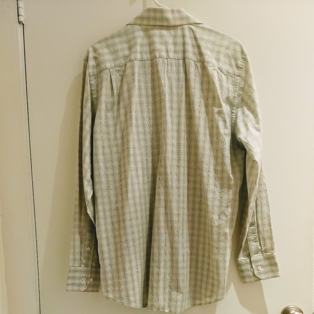 Men's BR button down - Picture 2 of 5